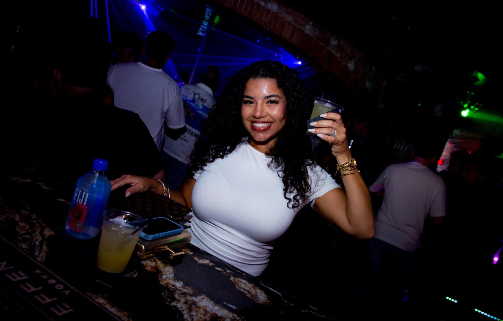 Fiesta del concierto de Los Titi en Tu Candela Brickell